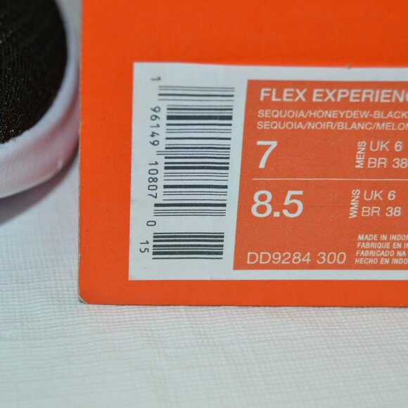Nike Flex Experience Run 11 Unisex Road Running Size Men\'s 7 Women\'s 8.5 (New)